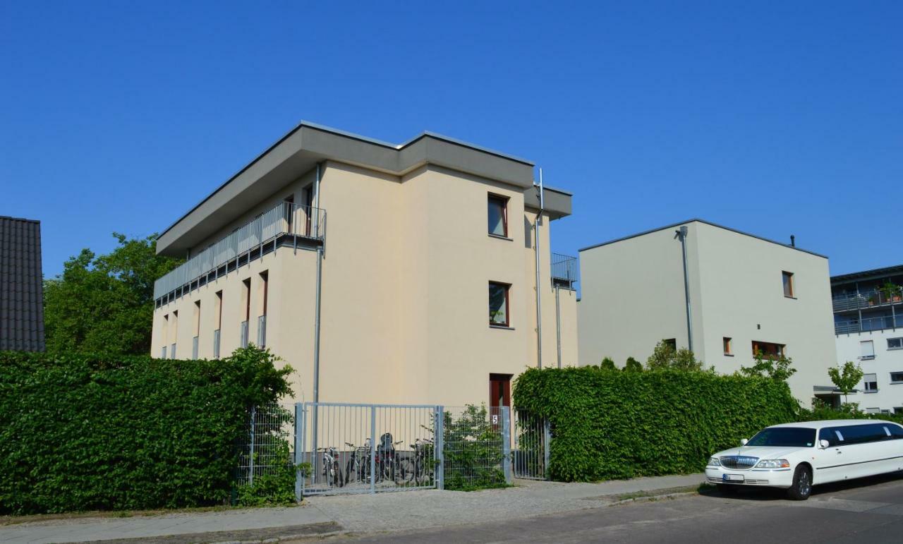 Ferienwohnung Niederschoenhausen ベルリン エクステリア 写真